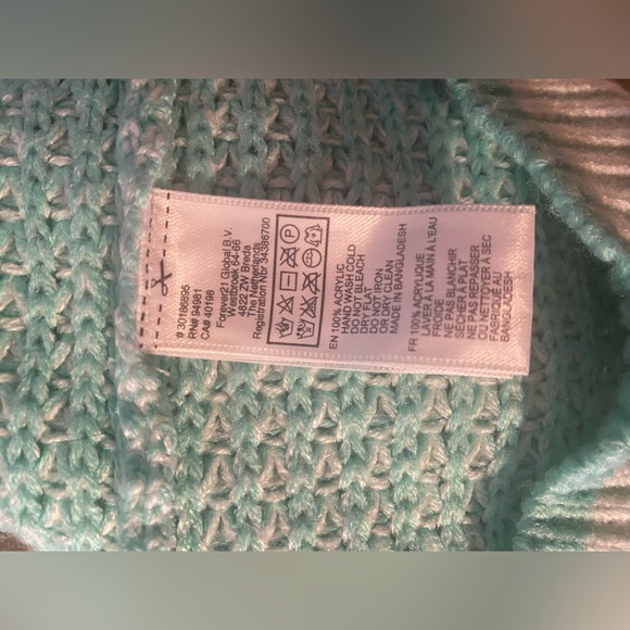 NWOT Forever21 F21 Fishermans Rib Stitch Cable Knit Varsity Sweater Mint Green M - Picture 4 of 4